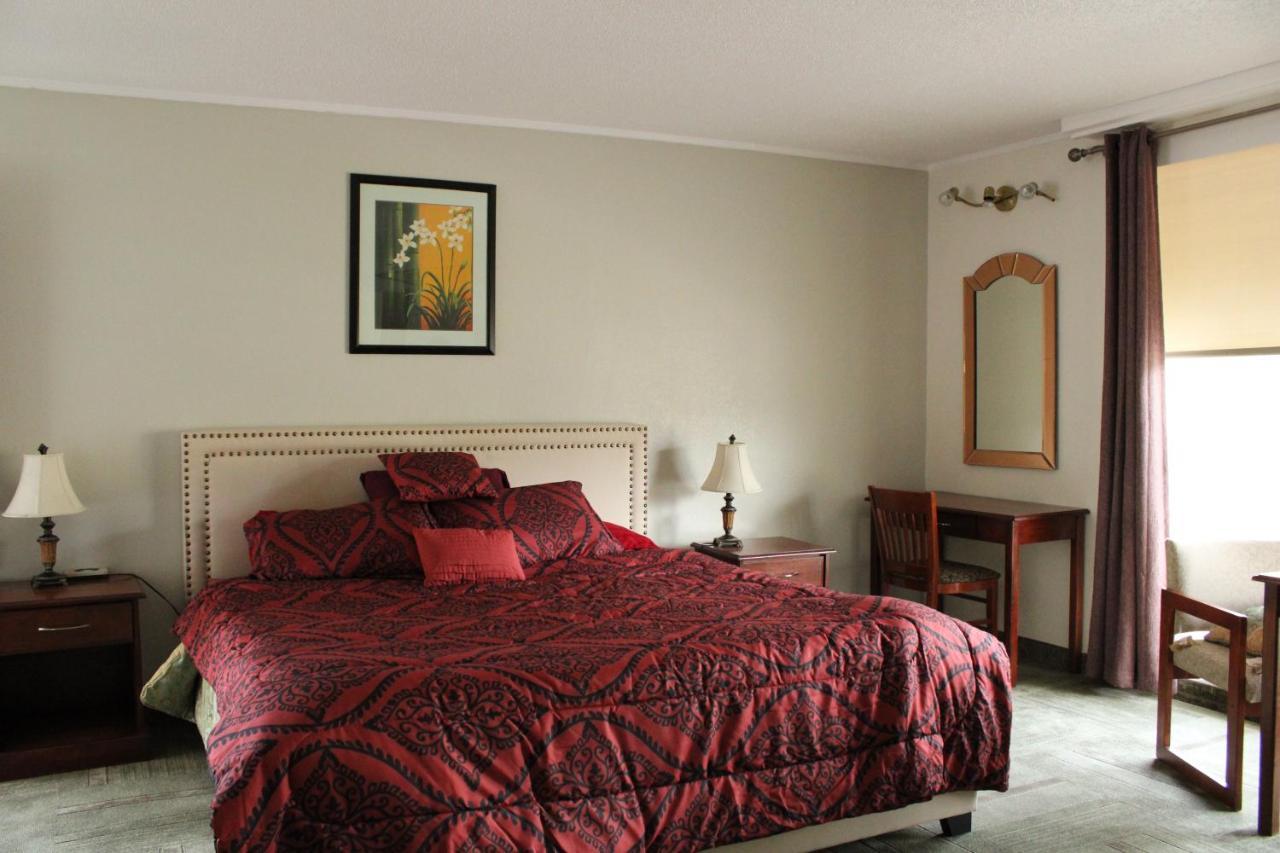 American Travel Inn Пуллман Екстер'єр фото